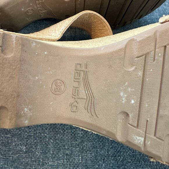 Dansko Tanya Sandals Women 38 Size 7.5 8 Shoes Tan Leather Wedge Heel Slip On - Picture 5 of 5